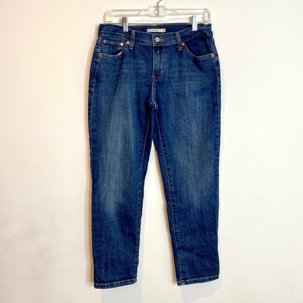 Levi's Women's Mid-Rise Boyfriend Cropped Jeans 28 Tapered Leg, Size 28 X 25